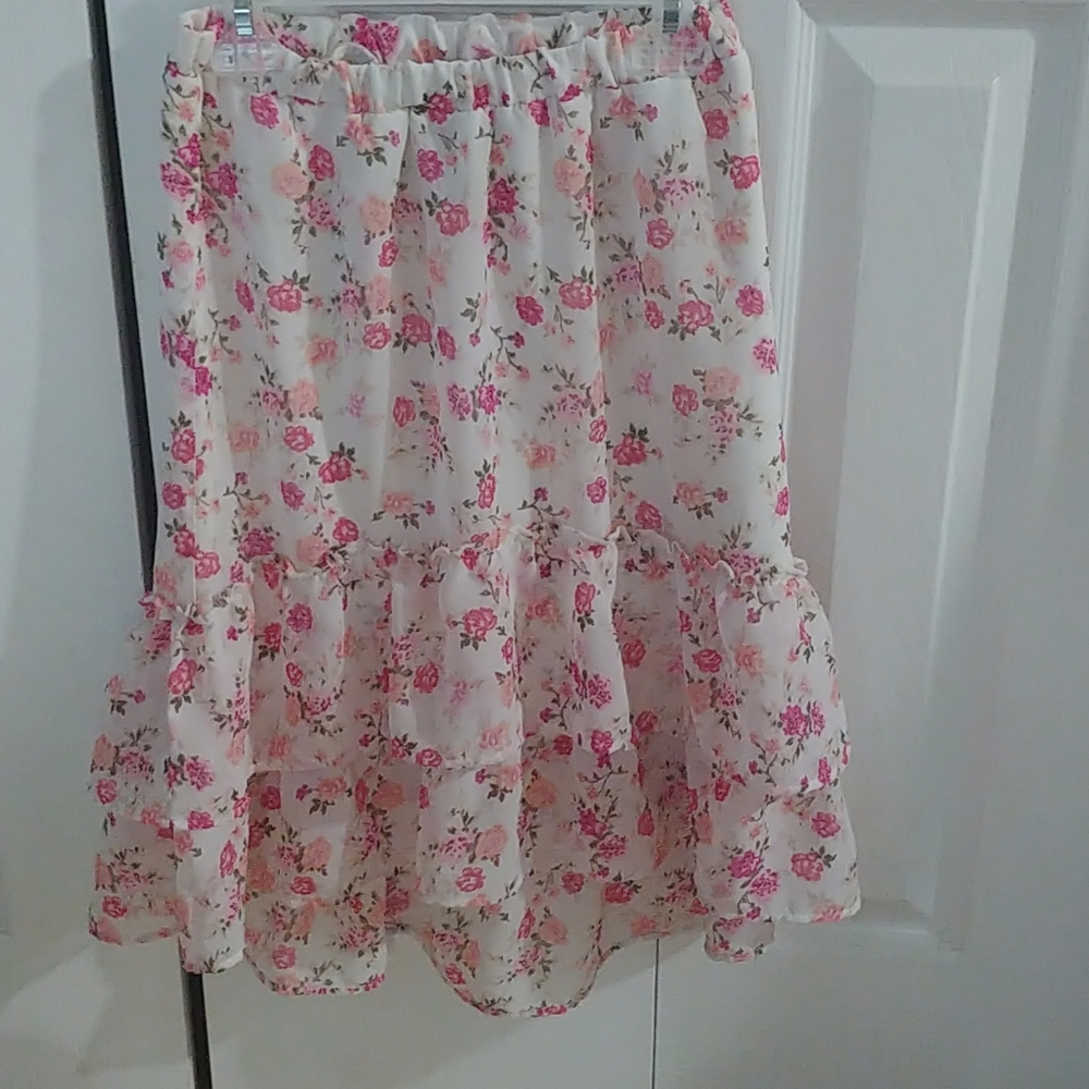 Girls flowered skirt